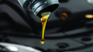 Smooth Engine Oil Drop Wallpaper