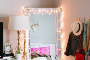 Soft Pink Fairy Lights, Creating A Romantic Atmosphere Wallpaper