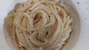 Solo Serving Cacio E Pepe Wallpaper