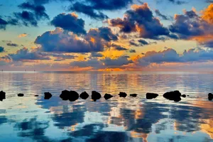 Soothing Serenity Of A Glorious Sunset Wallpaper