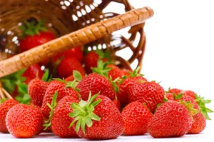 Spilled Basket With Strawberry Desktop Wallpaper