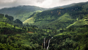 Sri Lanka Mountain Puna Falls Wallpaper