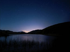 Starry Mountain Lake Wallpaper