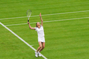 Steffi Graf Ball Toss Wallpaper