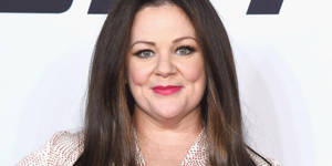 Stellar Melissa Mccarthy At The New York Premiere Of Spy Movie Wallpaper