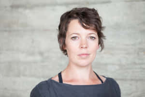 Stellar Portrait Of Olivia Colman Wallpaper