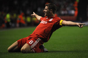 Steven Gerrard Adorable Footballer Wallpaper