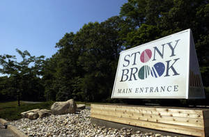 Stony Brook University Main Entrance Signage Wallpaper