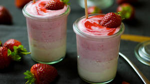 Strawberry Shortcake Smoothie Wallpaper