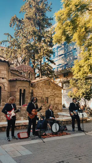 Street_ Band_ Performance_ Autumn Wallpaper