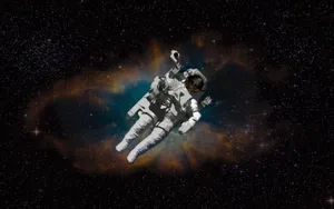 Stunning Image Of Spaceman Full Gear Wallpaper