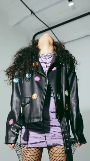 Stylish Cute Emo Girl Wallpaper