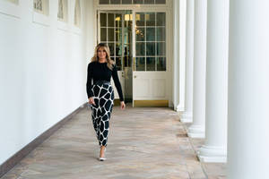 Stylish Melania Trump Wallpaper