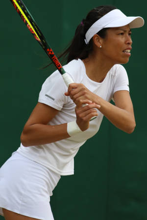 Su-wei Hsieh Raising Her Racket Wallpaper