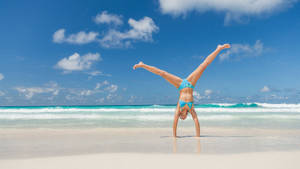 Summer Vacation Tumbling Bach Handstand Wallpaper