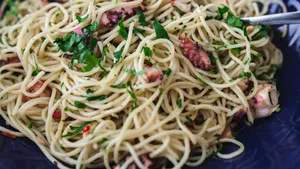 Sumptuous Carbonara Pasta Dish Wallpaper