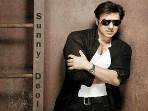 Sunny Deol Classy Outfit Wallpaper