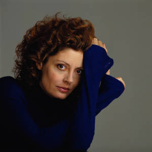 Susan Sarandon Emmy Award Winning Actress Wallpaper