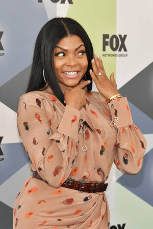 Taraji P. Henson Engagement Ring Wallpaper