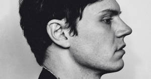 Tate Langdon Side Profile Wallpaper