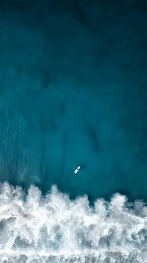Teal Ocean And Waves Wallpaper