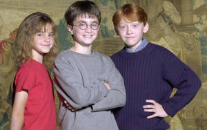 Teenage Hermione Granger With Friends Wallpaper