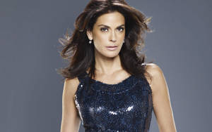 Teri Hatcher American Actress Glam Wallpaper