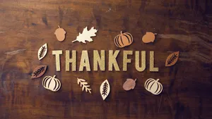 Thanksgiving Aesthetic Lettering Wallpaper