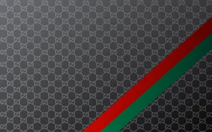 The Iconic Gucci Green Taking The Fashion World By Storm Wallpaper