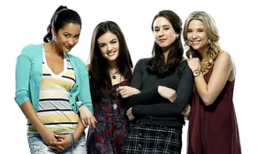 The Ladies Of Mystery - Main Characters Of Pretty Little Liars. Wallpaper
