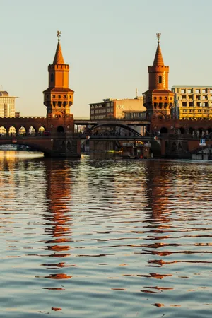 The Oberbaum Bridge Berlin Germany Wallpaper