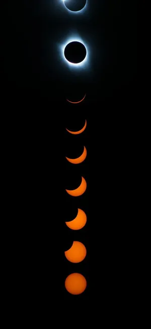 The Tranquil Glow Of The Moon Through A Dot Notch View Wallpaper