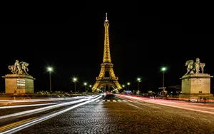 The Tranquility Of A Night Street Wallpaper