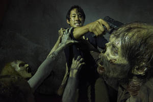 The Walking Dead Glenn With Walkers Wallpaper
