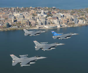 The Wisconsin Air National Guard Flying In Madison Wallpaper