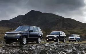 Three Land Rover Cars Wallpaper