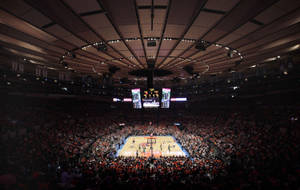 Thrilling Atmosphere At The Knicks’ Home Arena Wallpaper