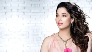 Tollywood Actress Tamannaah Bhatia Wallpaper