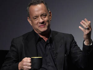 Tom Hanks All Black Suit Wallpaper
