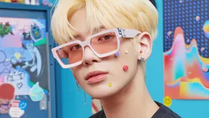 Tomorrow X Together Blue Hour Taehyun Wallpaper