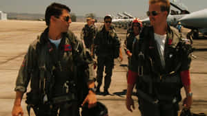 Top Gun Tom Cruise And Tom Skerritt Wallpaper