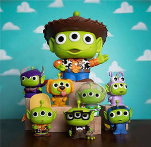 Toy Story Alien Action Figure Wallpaper