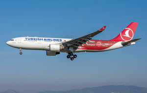 Turkish Airlines Airbus A330-223 Wallpaper