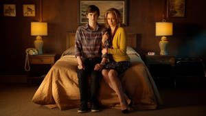 Tv Series Bates Motel Bedroom With Norma And Norman Wallpaper