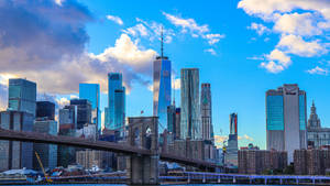 Twin Towers Buildings Near Brooklyn Bridge Wallpaper