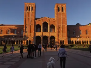 Ucla Campus In Los Angeles Wallpaper