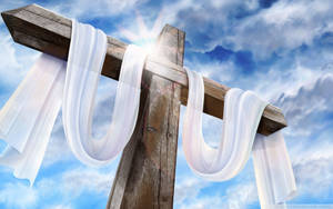 Ultra Hd Cross And White Cloth Wallpaper