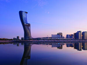 United Arab Emirates Capital Gate Wallpaper