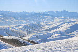 Uzbekistan Chatkal Mountain Range Wallpaper