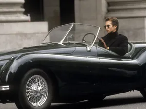 Val Kilmer Classic Car Drive Wallpaper